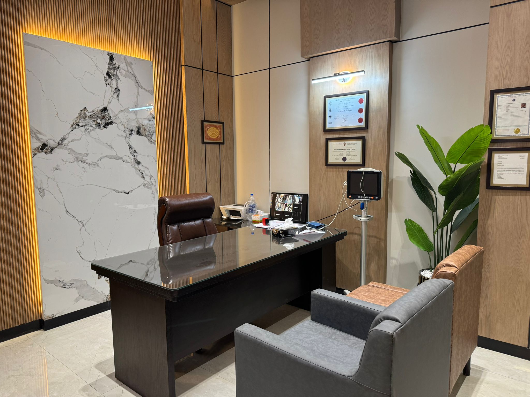 Doctor Consultation Room